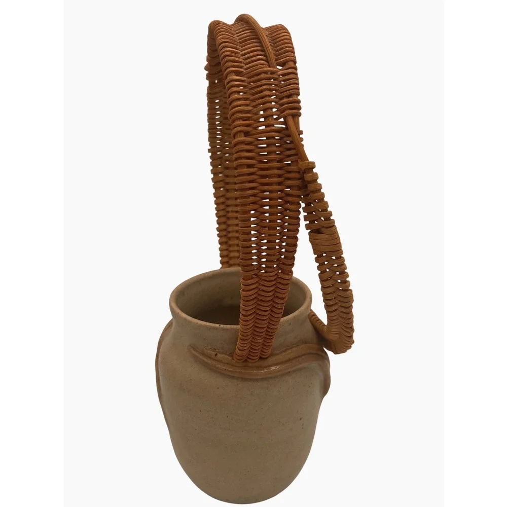 Mary Ashley Tan Pottery Vase Rustic Organic Rattan Handle Signed Hand Thrown‎